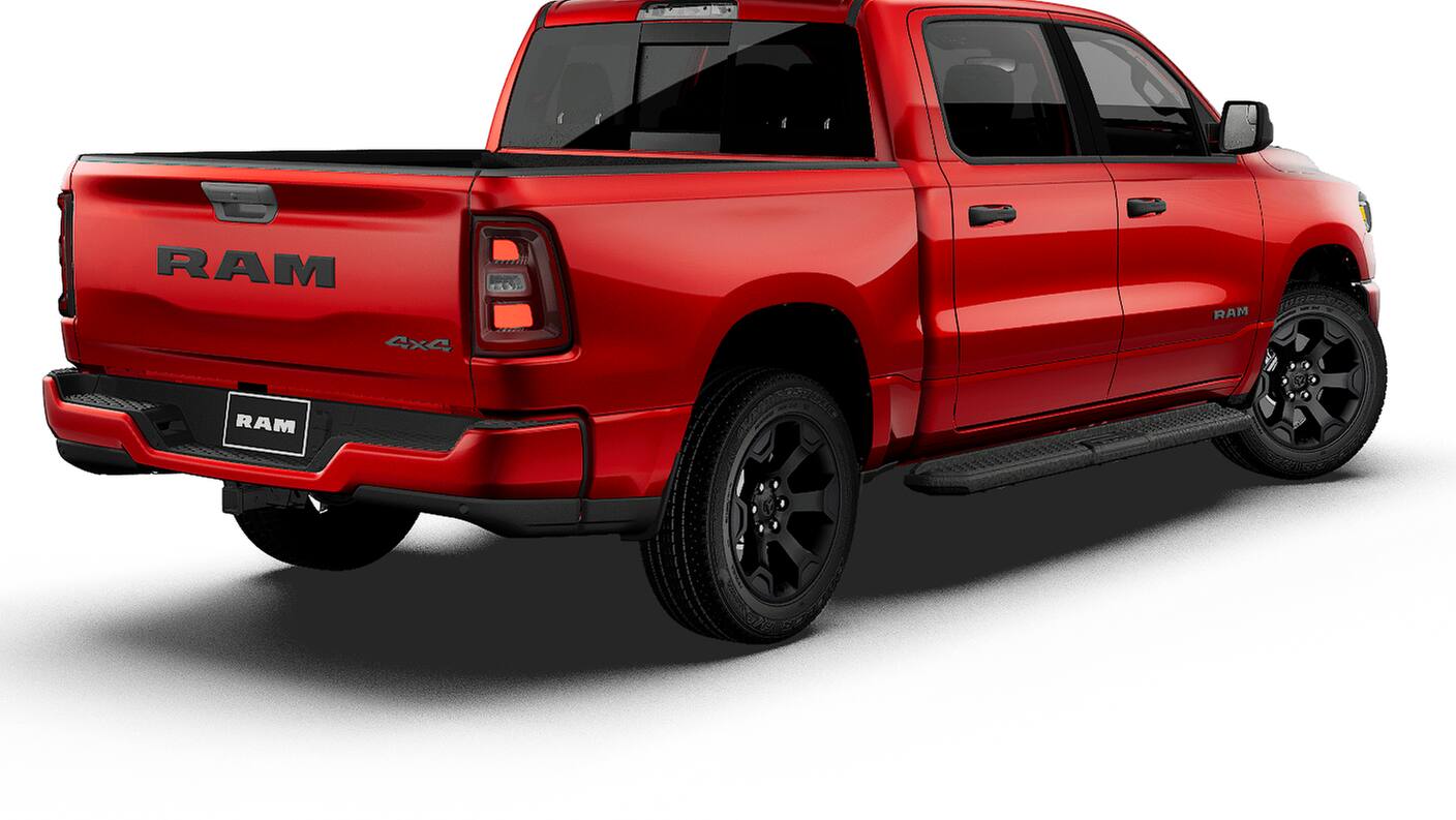 2027 RAM Ram 1500 RAM 1500 EXPRESS CREW CAB 4X4 5'7' BOX