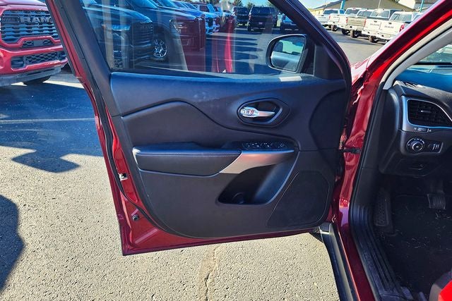 2019 Jeep Cherokee Latitude