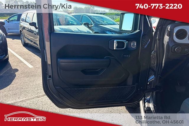 2025 Jeep Wrangler 4-Door Willys 4x4