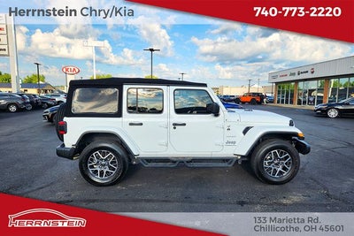 2024 Jeep Wrangler 4-Door Sahara 4x4