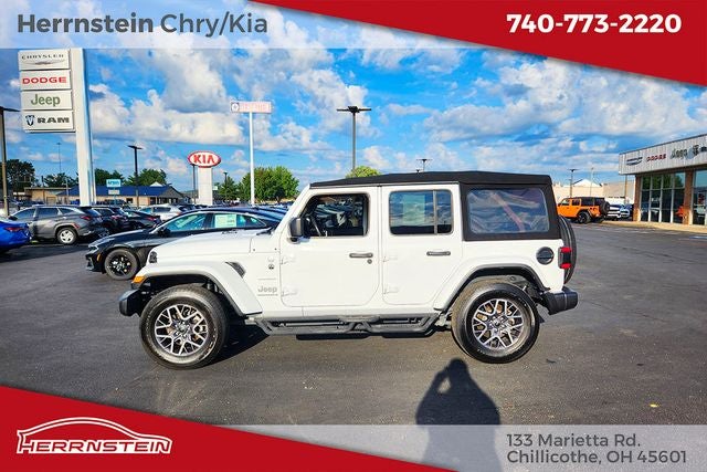 2024 Jeep Wrangler 4-Door Sahara 4x4