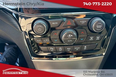 2021 Jeep Grand Cherokee Laredo X 4x4