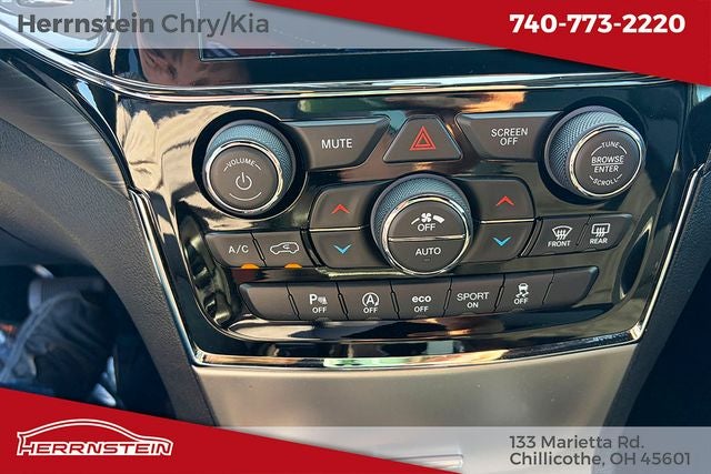 2021 Jeep Grand Cherokee Laredo X 4x4