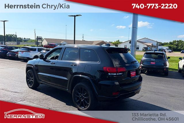 2021 Jeep Grand Cherokee Laredo X 4x4