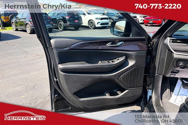 2023 Jeep Grand Cherokee Altitude 4x4