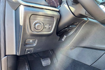 2027 Jeep Grand Cherokee Laredo