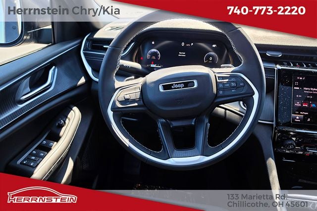 2026 Jeep Grand Cherokee GRAND CHEROKEE LAREDO X 4X4