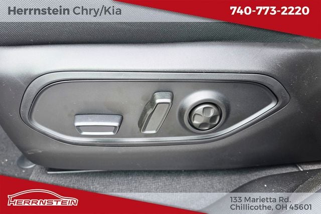 2026 Jeep Grand Cherokee GRAND CHEROKEE LAREDO 4X4