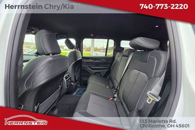 2026 Jeep Grand Cherokee GRAND CHEROKEE LAREDO 4X4