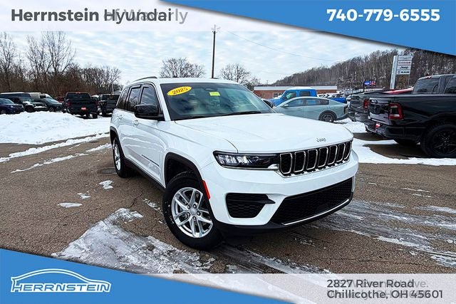2025 Jeep Grand Cherokee Laredo X 4x4
