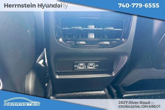 2025 Jeep Grand Cherokee Laredo X 4x4