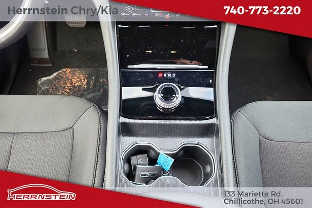 2026 Jeep Grand Cherokee GRAND CHEROKEE LAREDO X 4X4