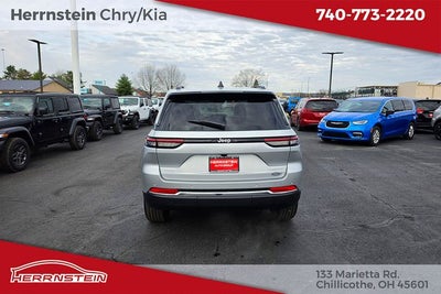 2026 Jeep Grand Cherokee GRAND CHEROKEE LAREDO X 4X4