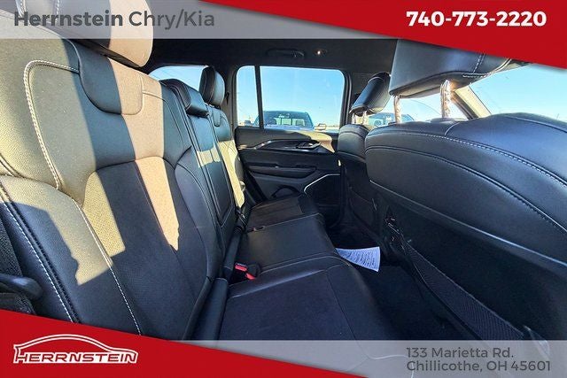 2022 Jeep Grand Cherokee Altitude 4x4