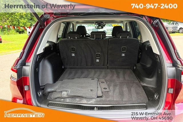 2023 Jeep Grand Cherokee Laredo