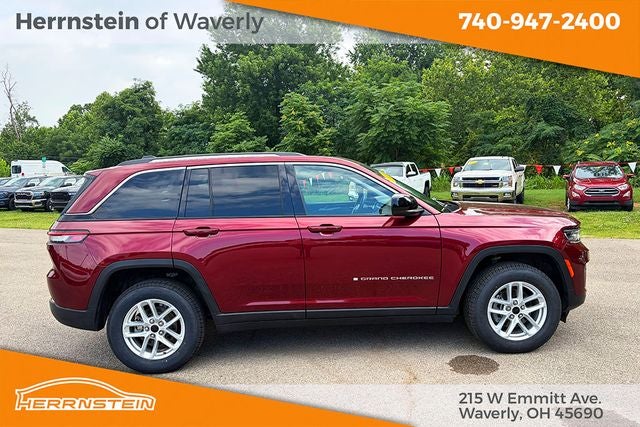 2023 Jeep Grand Cherokee Laredo
