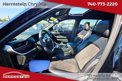 2023 Jeep Grand Cherokee Altitude 4x4