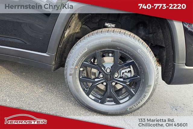 2026 Jeep Grand Cherokee GRAND CHEROKEE LAREDO ALTITUDE 4X4