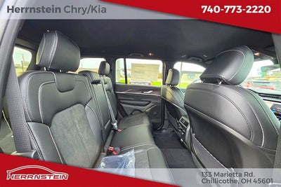 2026 Jeep Grand Cherokee GRAND CHEROKEE LAREDO ALTITUDE 4X4