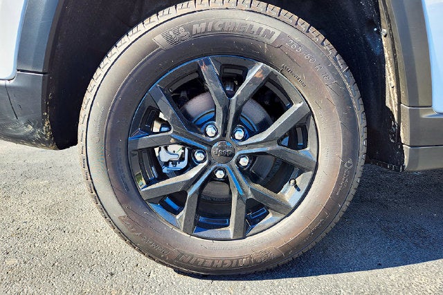 2026 Jeep Grand Cherokee Altitude