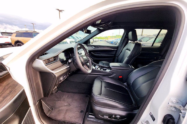 2026 Jeep Grand Cherokee Limited - Photo 16