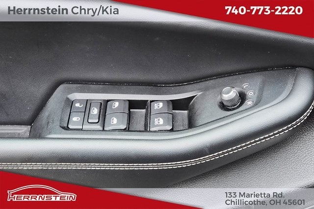 2023 Jeep Grand Cherokee L Laredo 4x4