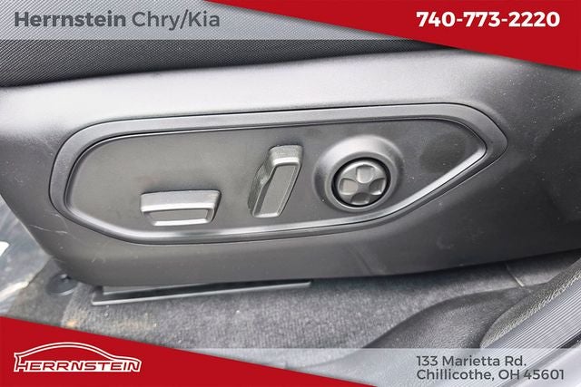 2026 Jeep Grand Cherokee GRAND CHEROKEE L LAREDO X 4X4