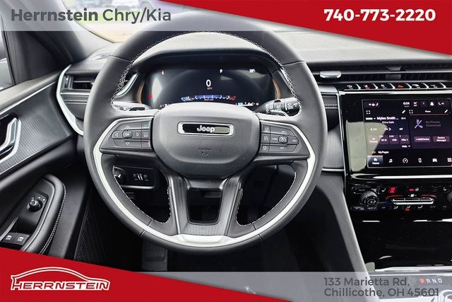 2026 Jeep Grand Cherokee GRAND CHEROKEE L LAREDO X 4X4