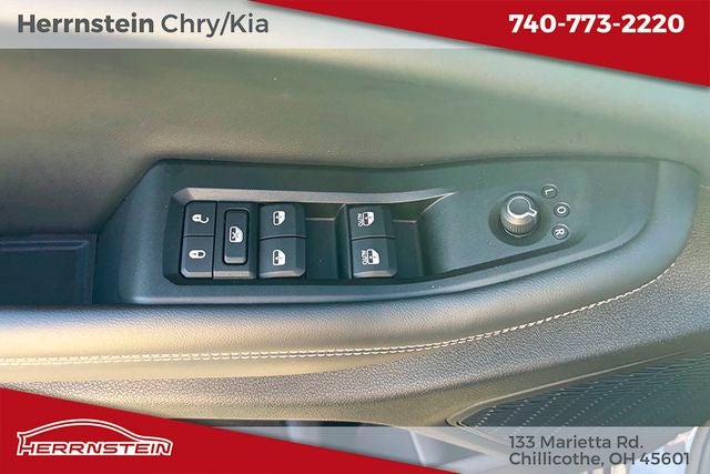 2023 Jeep Grand Cherokee L Altitude 4x4