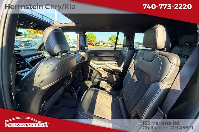 2023 Jeep Grand Cherokee L Altitude 4x4
