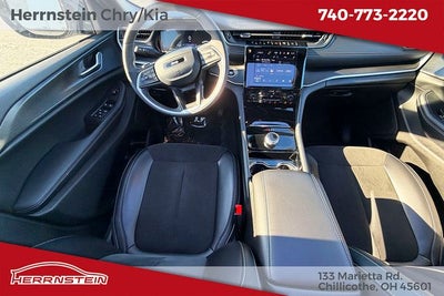 2023 Jeep Grand Cherokee L Altitude 4x4