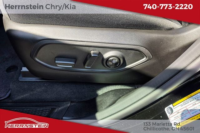 2026 Jeep Grand Cherokee GRAND CHEROKEE L LAREDO X 4X4