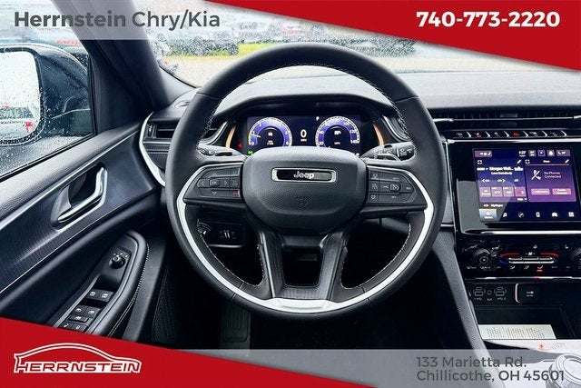 2025 Jeep Grand Cherokee GRAND CHEROKEE L ALTITUDE X 4X4