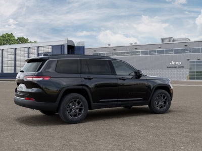 2027 Jeep Grand Cherokee Laredo