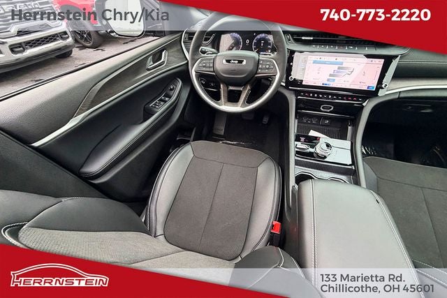 2026 Jeep Grand Cherokee GRAND CHEROKEE L LAREDO ALTITUDE 4X4