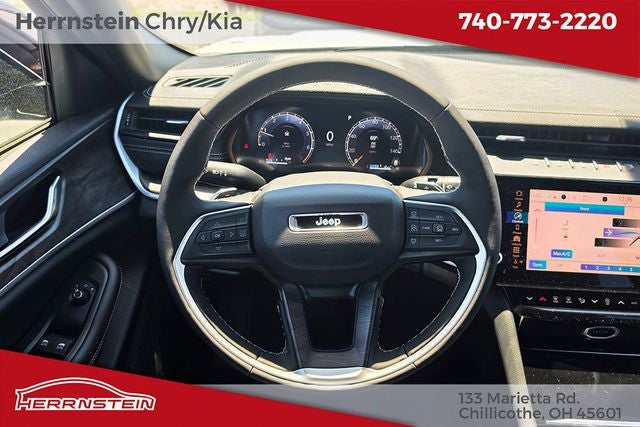 2026 Jeep Grand Cherokee GRAND CHEROKEE L LAREDO ALTITUDE 4X4