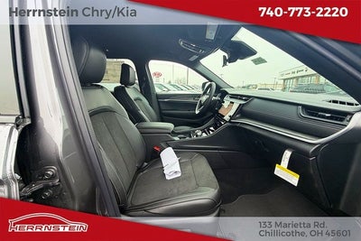 2026 Jeep Grand Cherokee GRAND CHEROKEE L LAREDO ALTITUDE 4X4