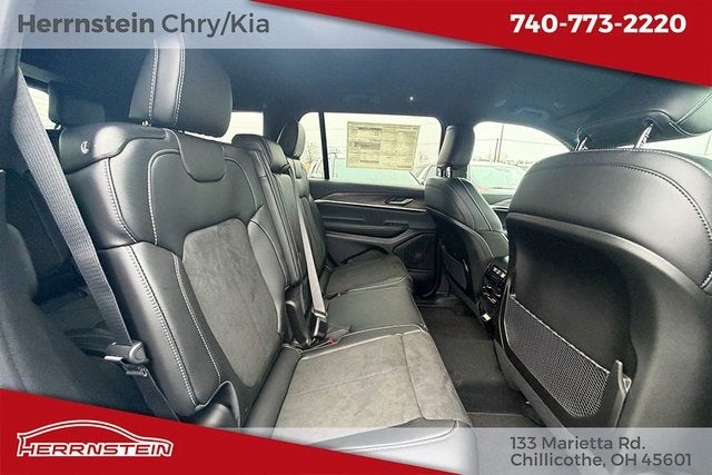 2026 Jeep Grand Cherokee GRAND CHEROKEE L LAREDO ALTITUDE 4X4