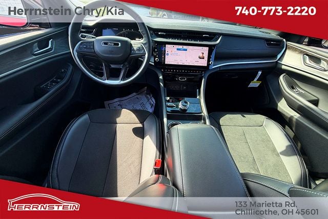 2026 Jeep Grand Cherokee GRAND CHEROKEE L LAREDO ALTITUDE 4X4