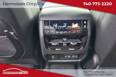 2026 Jeep Grand Cherokee GRAND CHEROKEE L LAREDO ALTITUDE 4X4