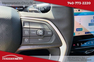 2026 Jeep Grand Cherokee GRAND CHEROKEE L LAREDO ALTITUDE 4X4