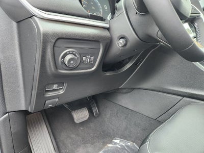 2027 Jeep Grand Cherokee Base