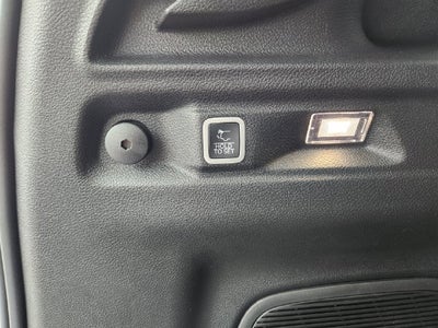 2027 Jeep Grand Cherokee Base