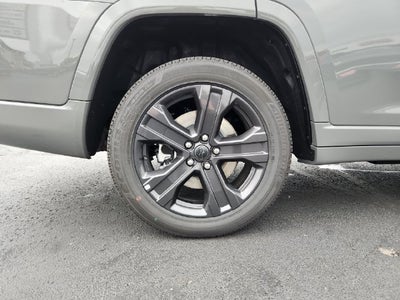 2027 Jeep Grand Cherokee Base