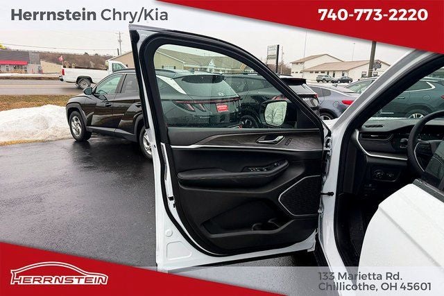 2026 Jeep Grand Cherokee GRAND CHEROKEE L LIMITED 4X4