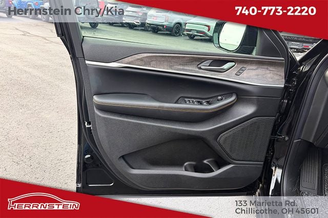 2026 Jeep Grand Cherokee GRAND CHEROKEE L 85TH ANNIVERSARY EDITION 4X4