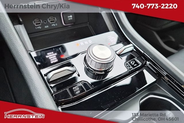 2025 Jeep Grand Cherokee GRAND CHEROKEE L SUMMIT 4X4