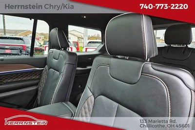 2025 Jeep Grand Cherokee GRAND CHEROKEE L SUMMIT 4X4