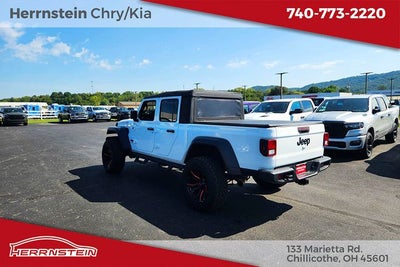 2023 Jeep Gladiator Sport