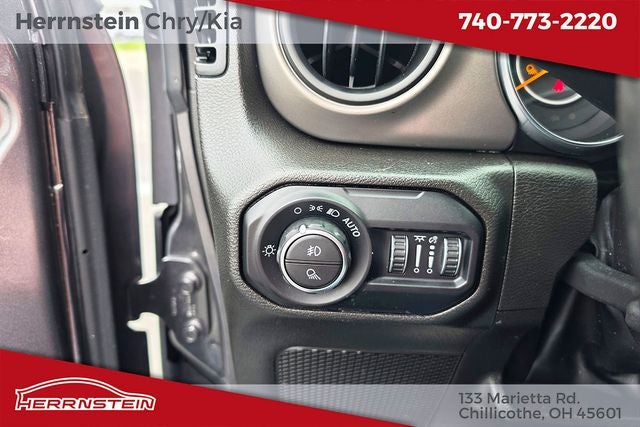 2022 Jeep Gladiator Sport S 4x4